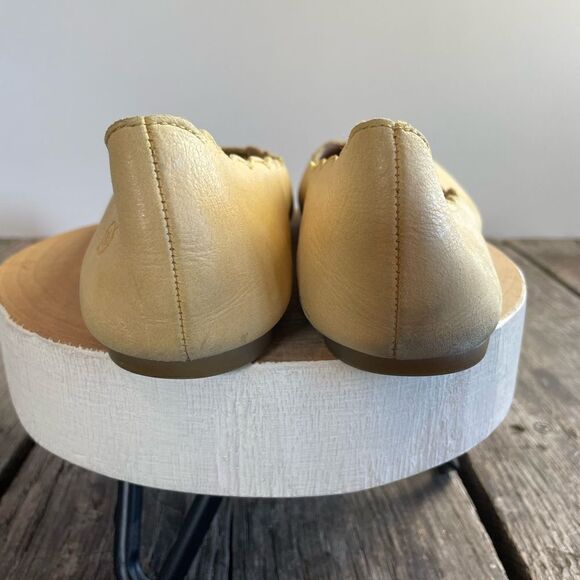 Born Yellow Leather Slip On Flats Size 8M EUC - Picture 5 of 7